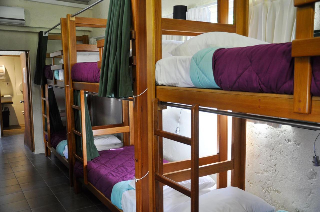 Casa Alevines Hostel & Suites Пунта-дель-Есте Екстер'єр фото