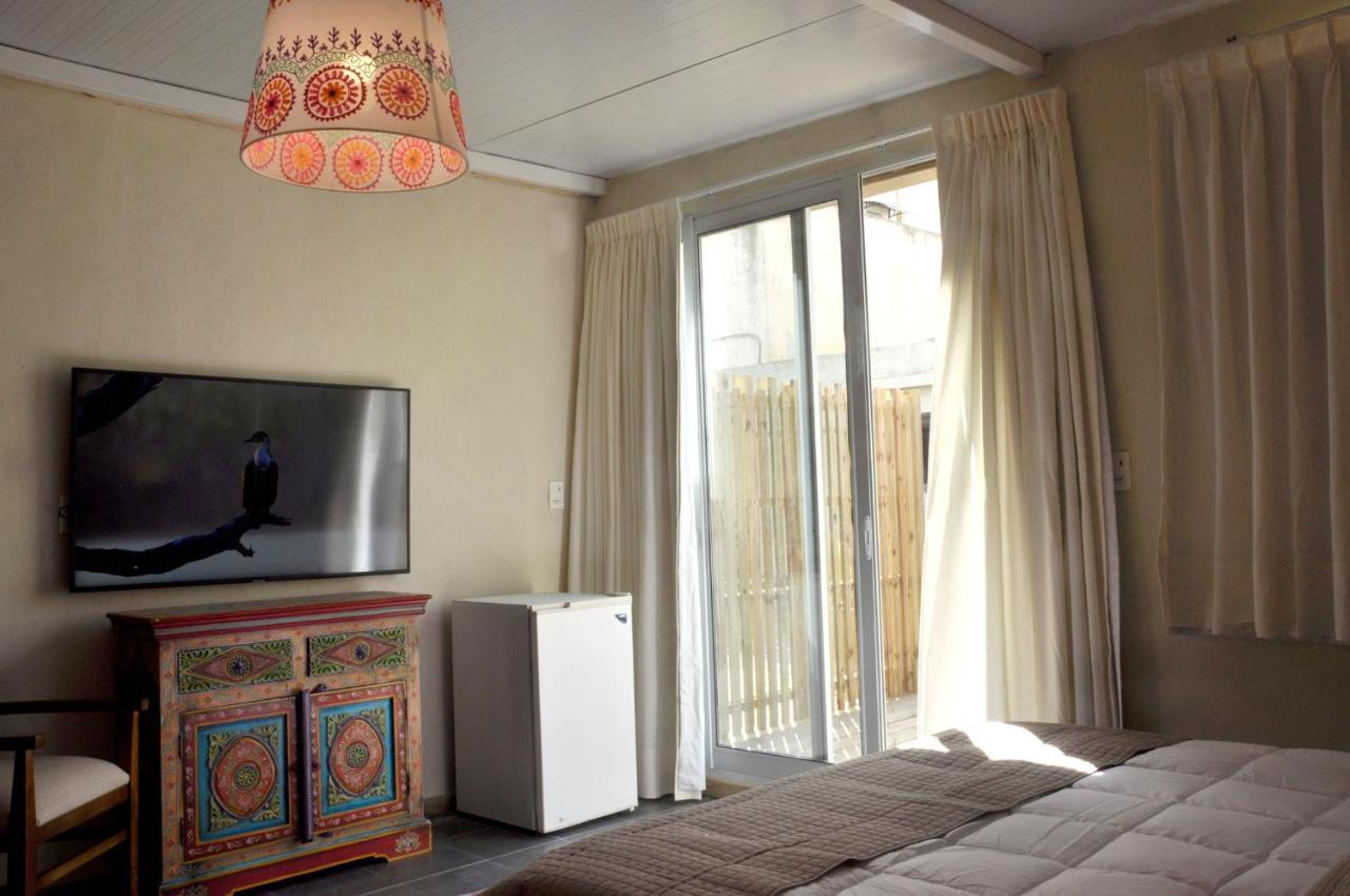 Casa Alevines Hostel & Suites Пунта-дель-Есте Екстер'єр фото